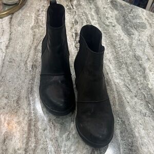 Black Chelsea Ankle Boots - Women's Slip-On Booties